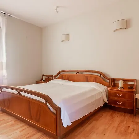 Casa Vista Mare Semesterbostad
